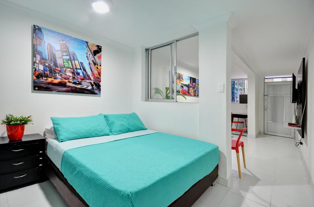 Apartamentos Amoblados Jg De La 70 Μεντεγίν Εξωτερικό φωτογραφία