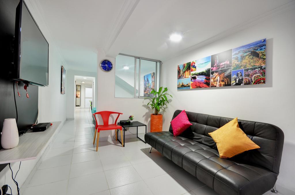 Apartamentos Amoblados Jg De La 70 Μεντεγίν Εξωτερικό φωτογραφία