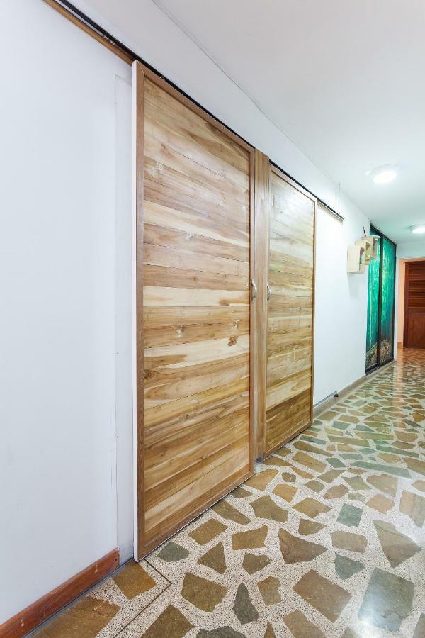 Apartamentos Amoblados Jg De La 70 Μεντεγίν Εξωτερικό φωτογραφία