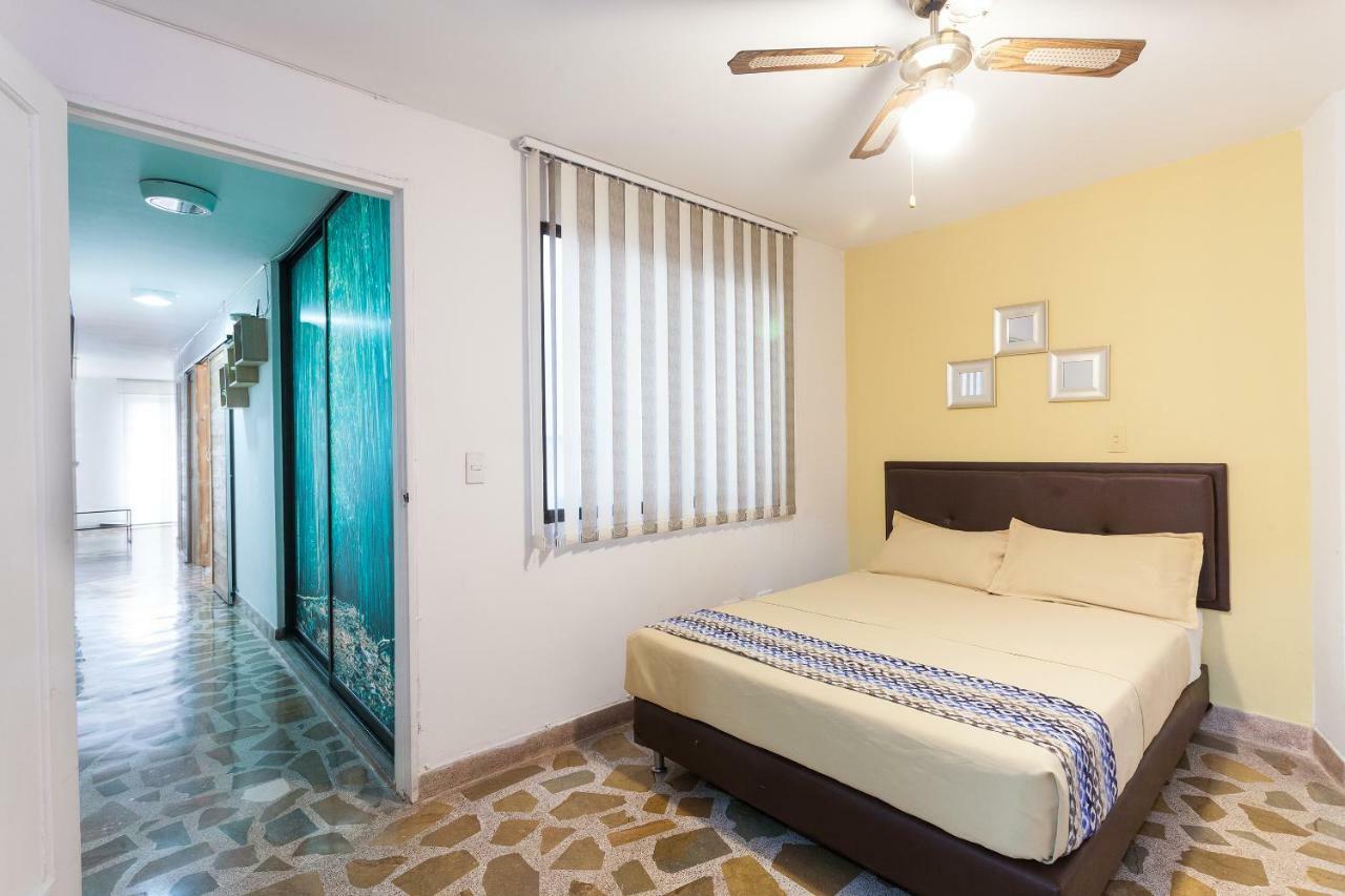 Apartamentos Amoblados Jg De La 70 Μεντεγίν Εξωτερικό φωτογραφία