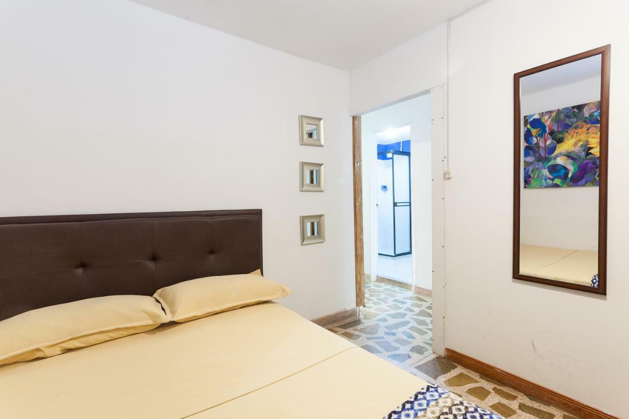 Apartamentos Amoblados Jg De La 70 Μεντεγίν Εξωτερικό φωτογραφία