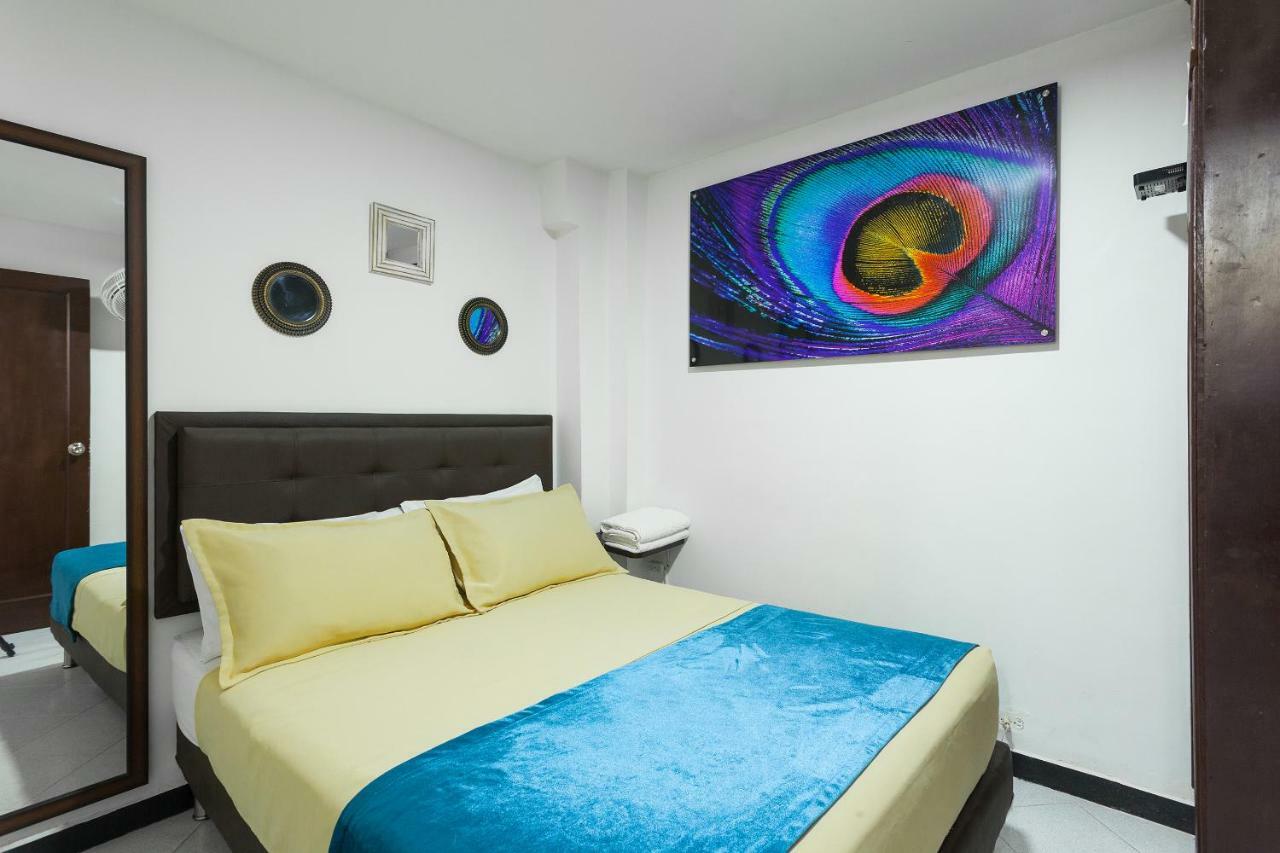 Apartamentos Amoblados Jg De La 70 Μεντεγίν Εξωτερικό φωτογραφία