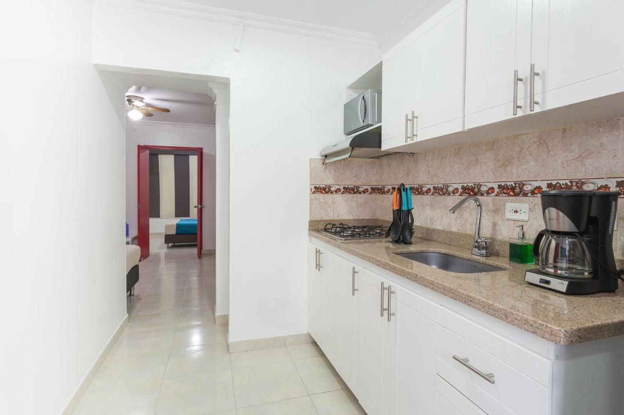 Apartamentos Amoblados Jg De La 70 Μεντεγίν Εξωτερικό φωτογραφία