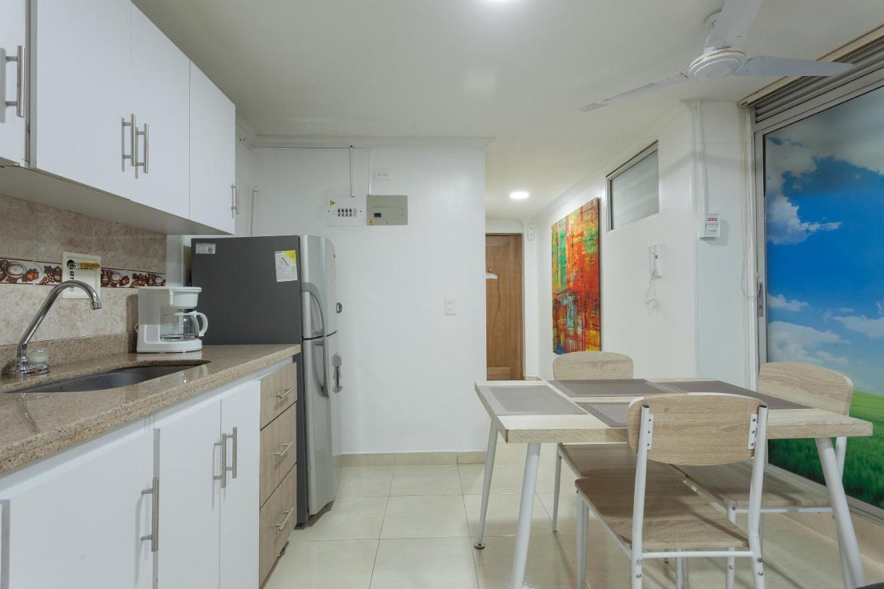 Apartamentos Amoblados Jg De La 70 Μεντεγίν Εξωτερικό φωτογραφία