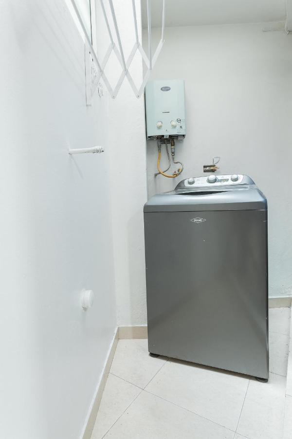 Apartamentos Amoblados Jg De La 70 Μεντεγίν Εξωτερικό φωτογραφία